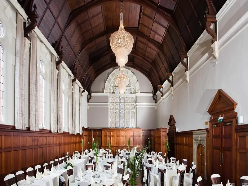 Clayton Hotel Ballsbridge Дублин